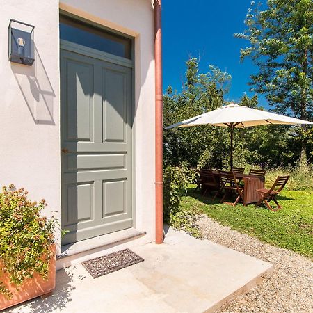 Appartamenti Presso Cascina La Melagrana Costigliole d'Asti Luaran gambar