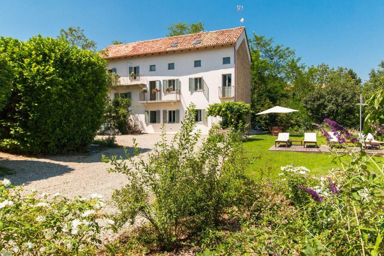 Appartamenti Presso Cascina La Melagrana Costigliole d'Asti Luaran gambar