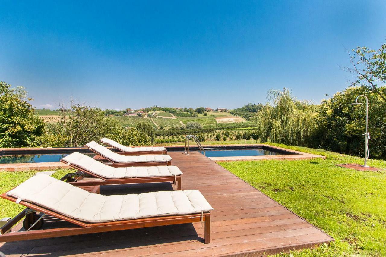 Appartamenti Presso Cascina La Melagrana Costigliole d'Asti Luaran gambar